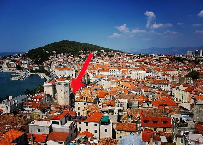 Old Town Tower Split